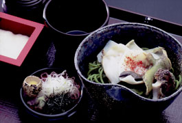 menu/the Grated Abalone -Soba(powder tea leaf in Soba).